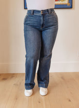 Load image into Gallery viewer, Elsie High Rise Double Button Wide Leg Jeans
