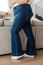 Load image into Gallery viewer, Sydney High Rise Trouser Flare Jeans
