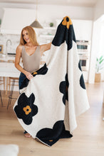 Load image into Gallery viewer, PREORDER: Reese Blanket in Jumbo Floral
