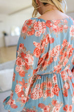 Load image into Gallery viewer, Coming Up Roses Floral Dress
