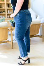 Load image into Gallery viewer, Downtown High Rise Boyfriend Jeans
