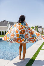 Load image into Gallery viewer, Luxury Beach Towel in Bright Retro Floral
