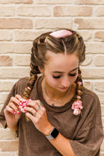 Load image into Gallery viewer, Heatless Curling Headband &amp; Scrunchie Set
