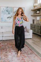 Load image into Gallery viewer, Holland Holiday Tulip Pants in Black
