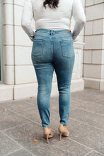 Load image into Gallery viewer, Hustlin Jeans
