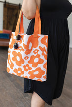 Load image into Gallery viewer, Lazy Daisy Knit Bag in Orange
