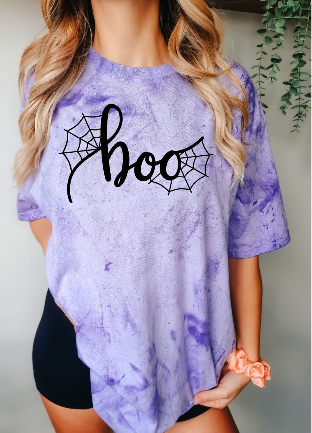 Boo Graphic Tee in Amethyst