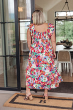 Load image into Gallery viewer, Walk in the Flowers Maxi Dress
